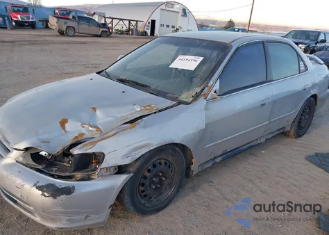 2001 Honda Accord 3.0 Lx from USA, damaged, VIN 1HGCG16441A073314